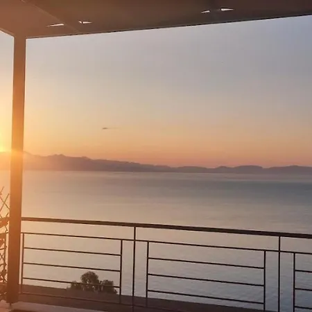 Simply Meraki Gytheian With Panoramic Sea View * 기티오