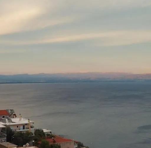 Apartment Simply Meraki Gytheian With Panoramic Sea View Gythio